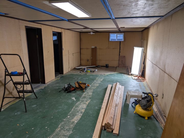 Basement wall